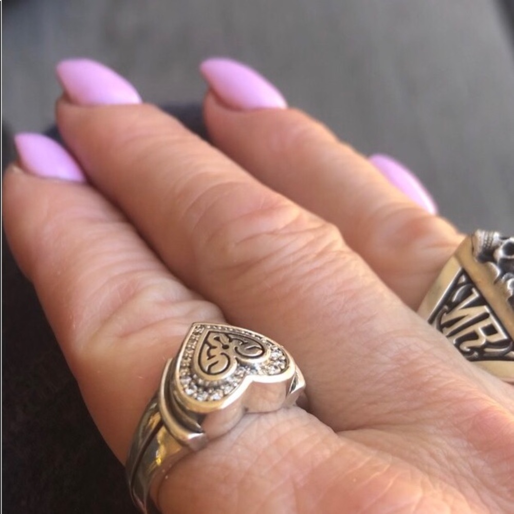Adorn Night Rider Ring size 8 with original box.
